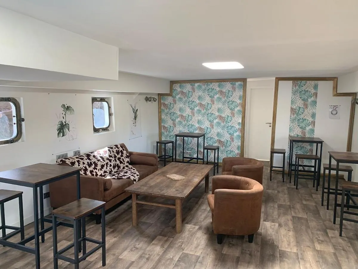 Chambres Dans Peniche Un Air De Vacances Toulouse Botel